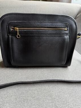 Vintage Laura USA Black Leather Handbag Shoulder Bag